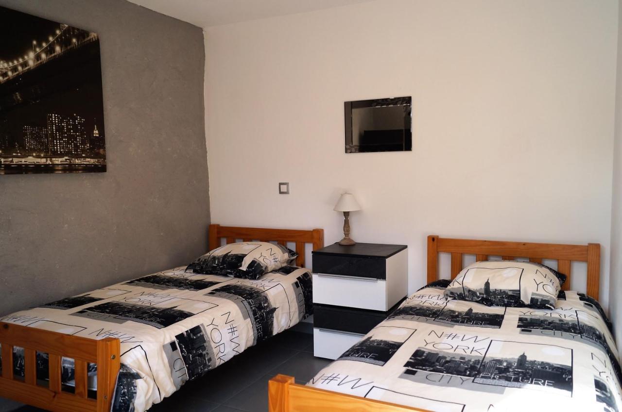 24H Le Mans - Les Haies Gite, Near Le Mans Circuit Villa Coulans-sur-Gee ภายนอก รูปภาพ
